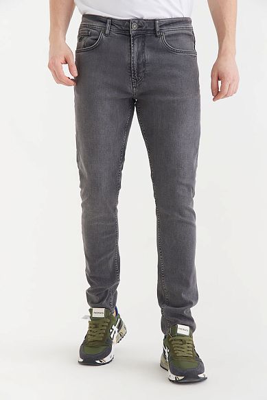 MAYORGO Джинсы Carrot fit 