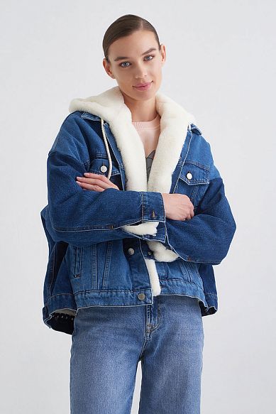 MAYORGO Джинсовая куртка oversize с искусственным мехом 
